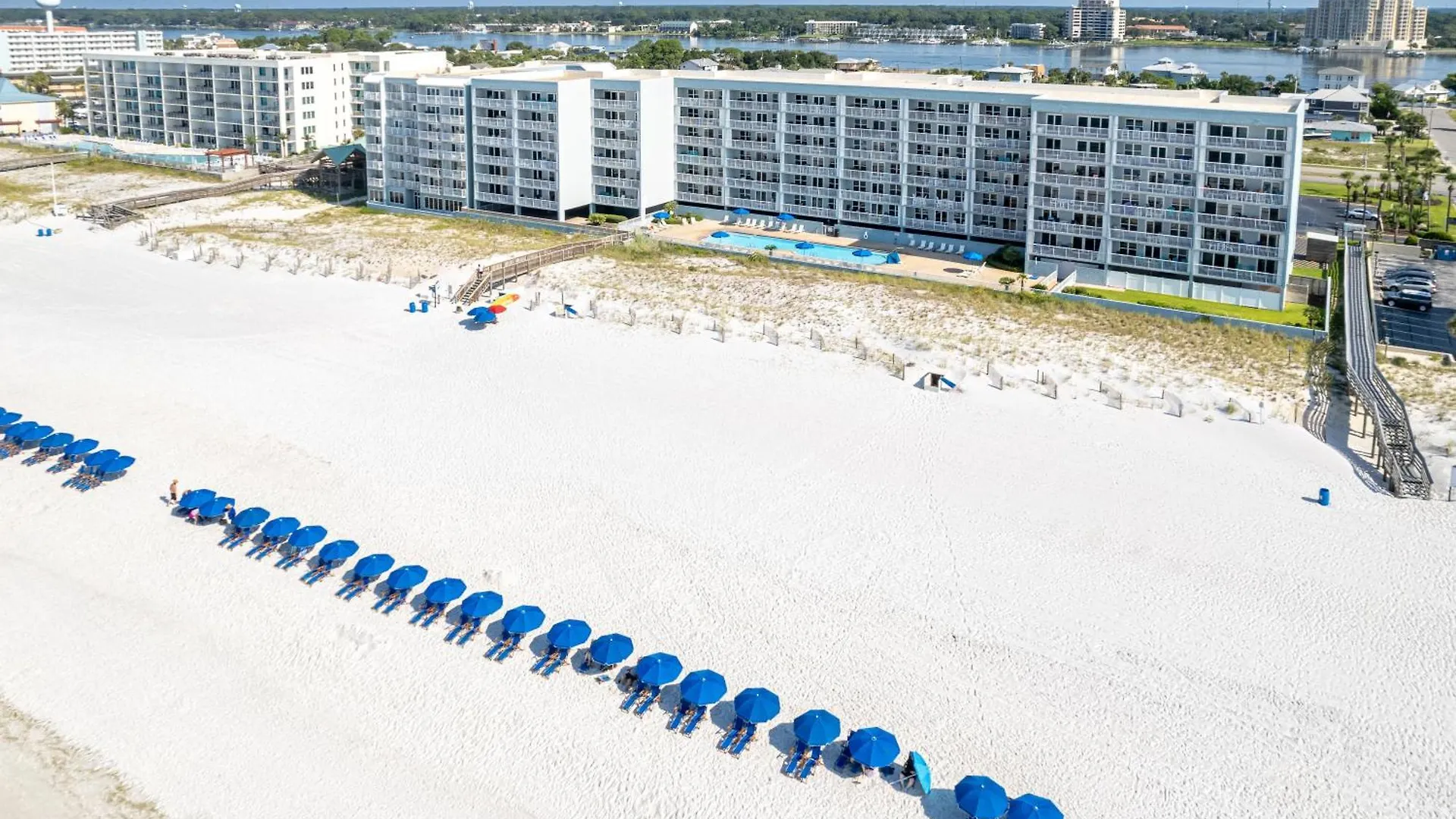 Inlet Reef 205- By Holiday Isle Properties Destin Apartment