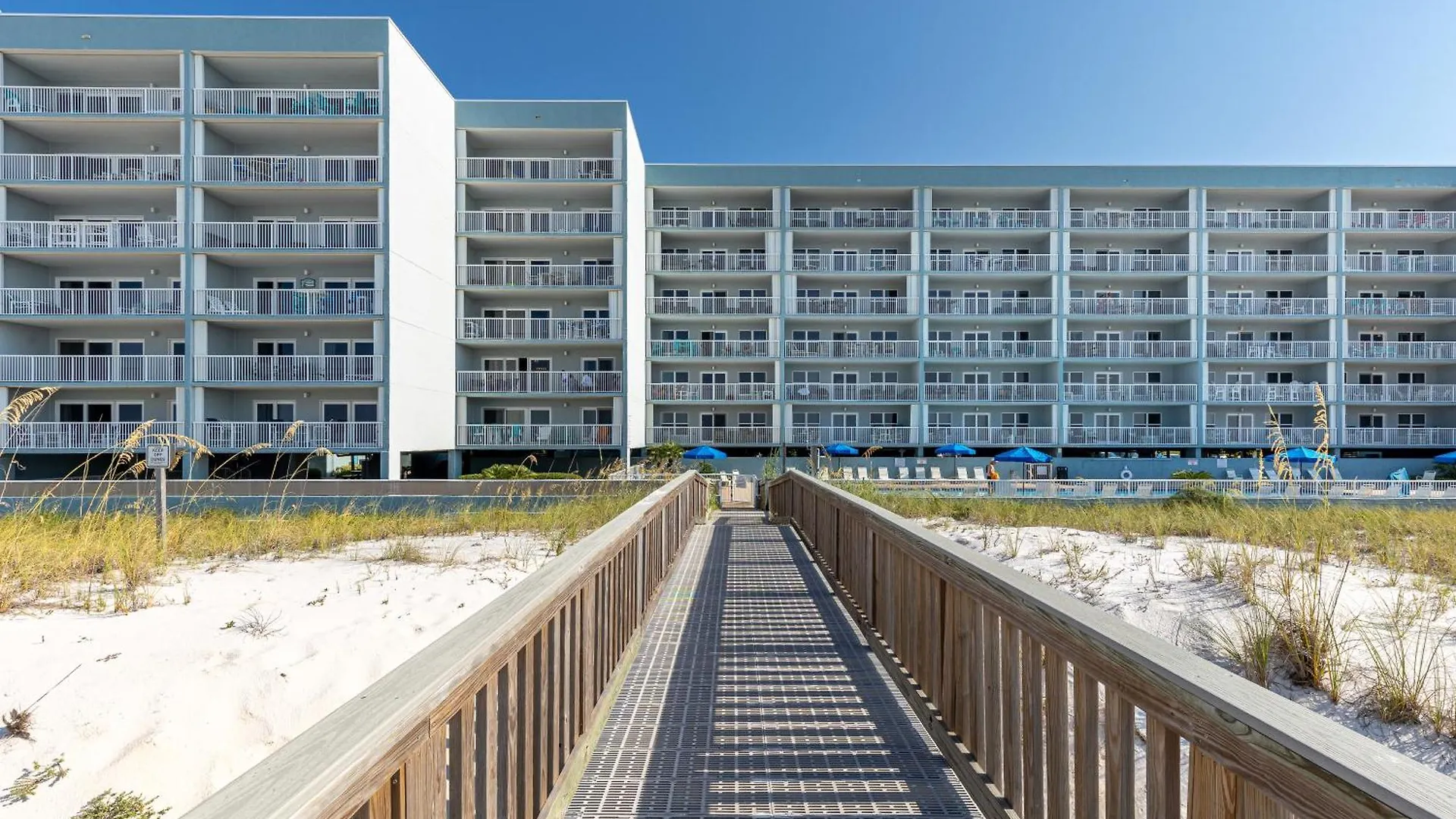 Inlet Reef 205- By Holiday Isle Properties Destin Apartment