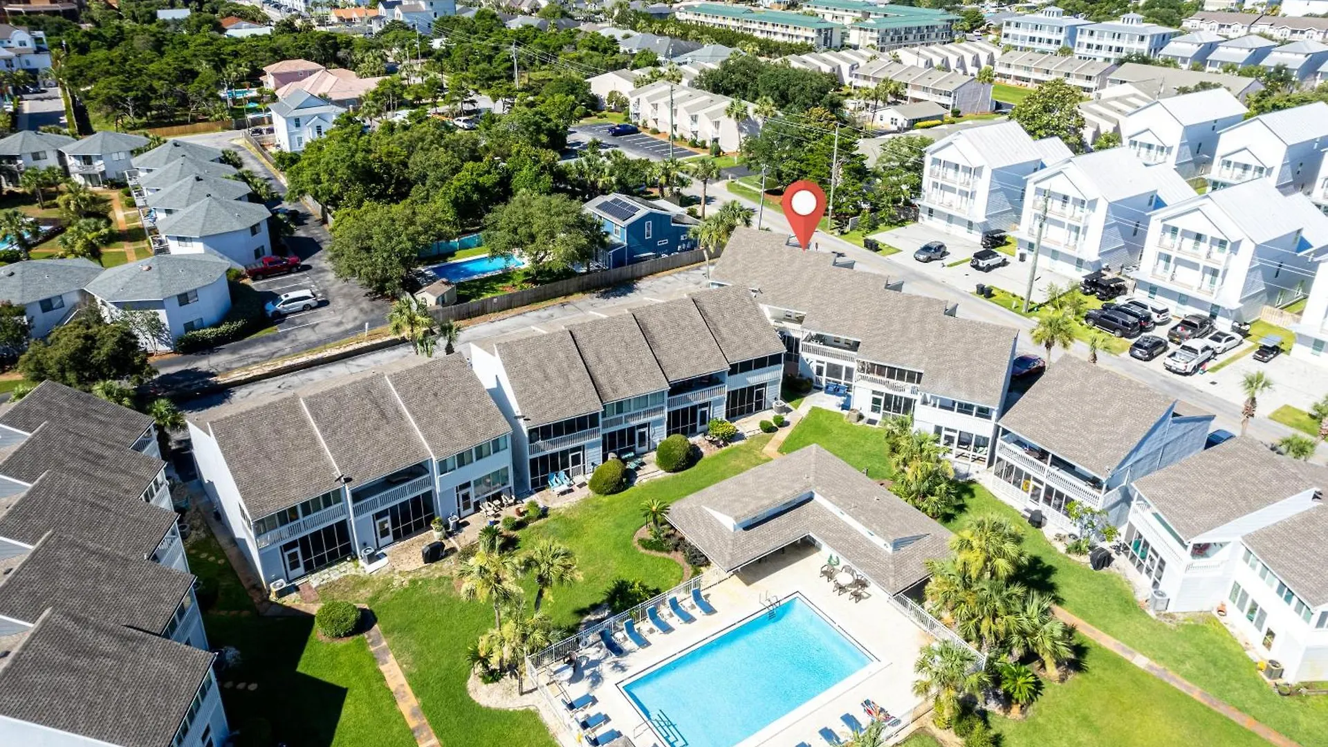 Inlet Reef 205- By Holiday Isle Properties Destin Apartment